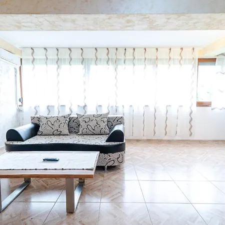 Alessia Apartament Apartmán *
